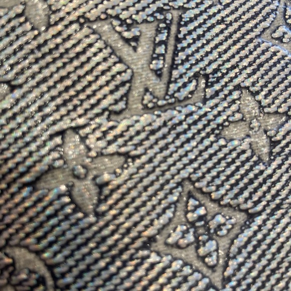 Louis Vuitton Limited Edition Monoglam Neverfull with its pouch - Picture 3 of 13